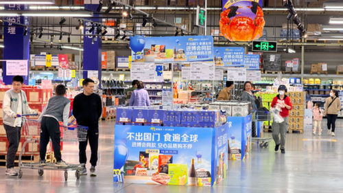 進(jìn)博展品進(jìn)賣場(chǎng)，零時(shí)差上新引熱潮，市民熱情采購(gòu)日用品